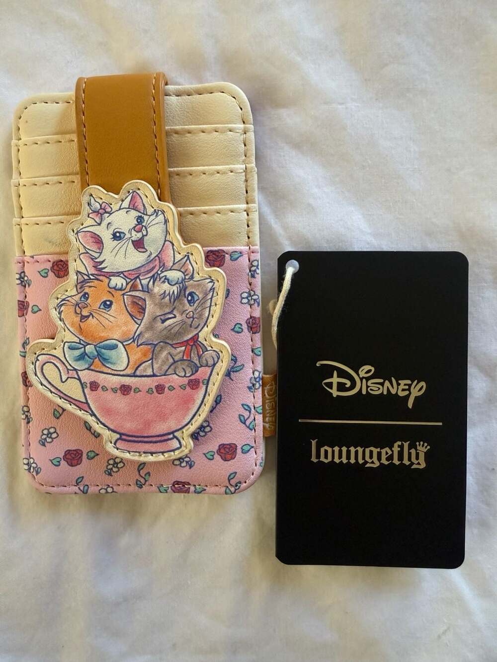 Loungefly Disney The Aristocats Kittens Cardholder Floral Pink